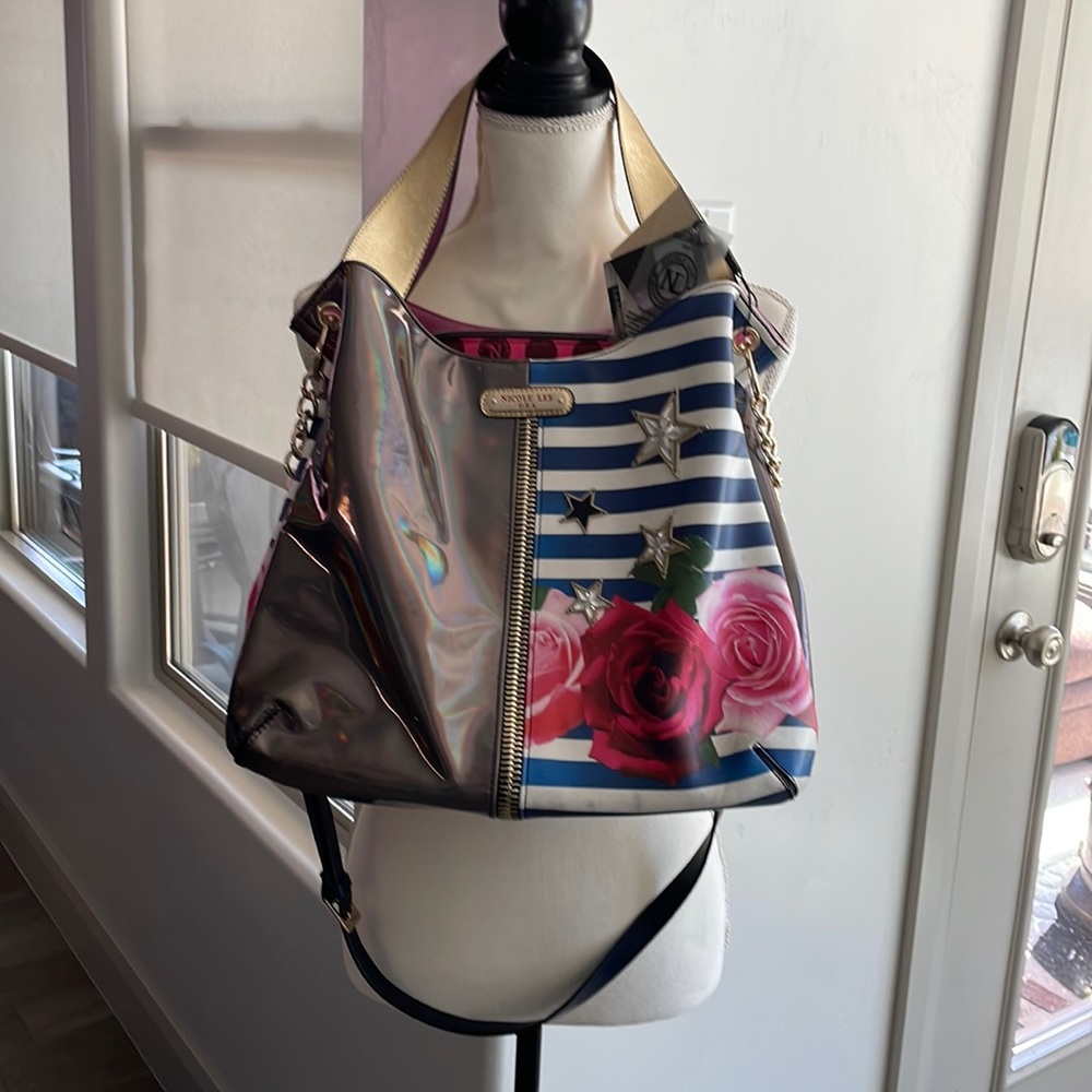 Brand-new Nicole Lee large handbag